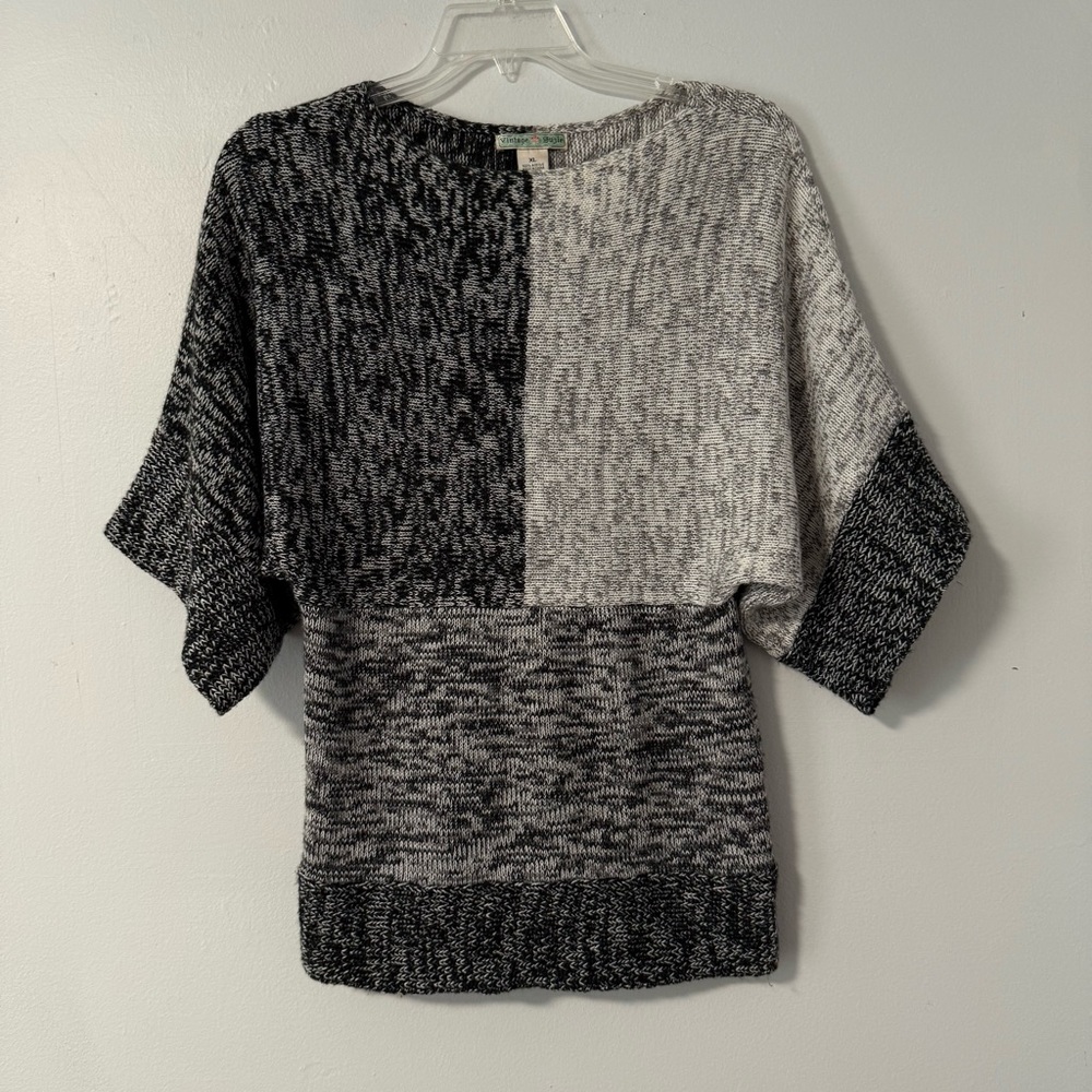 Vintage Suzie Women's Sweater Black White And Grey‎ Color Block Dolman Sleeve XL